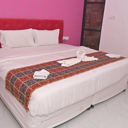 Hotel Apni Haveli Udaipur Buitenkant foto